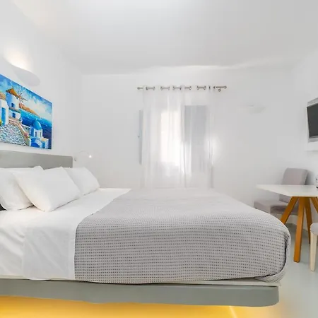 Central Fira Hotel