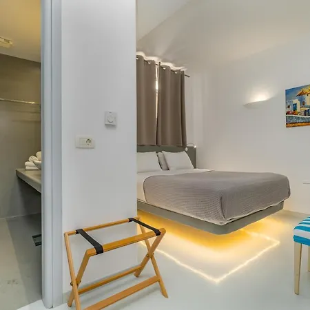 Central Fira Suites Fira (Santorini)