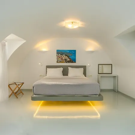 Central Fira Suites Fira (Santorini)