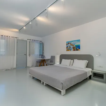 Central Fira Suites 3* Fira (Santorini)
